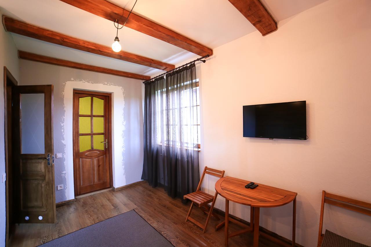 Villa Buhiv Skhidnytsia Ngoại thất bức ảnh