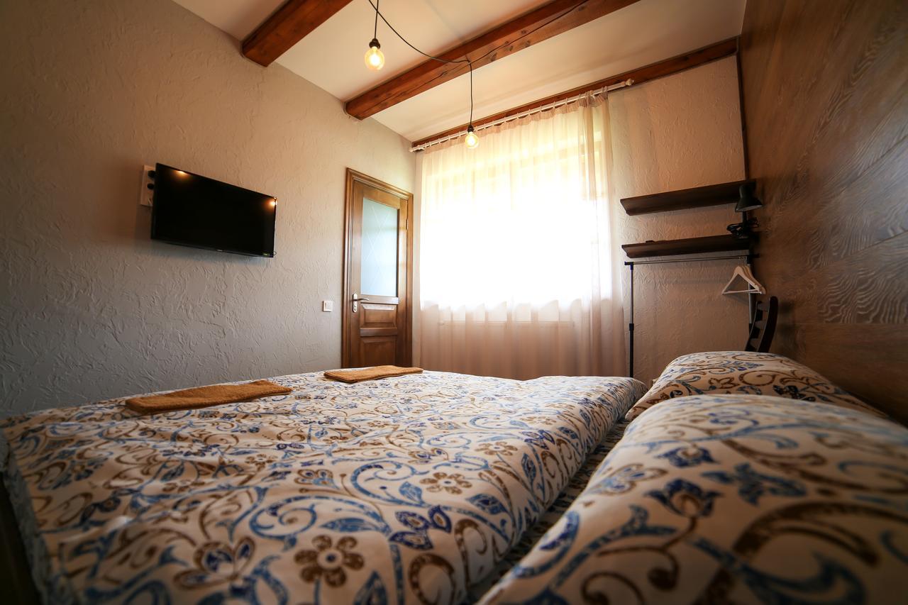Villa Buhiv Skhidnytsia Ngoại thất bức ảnh