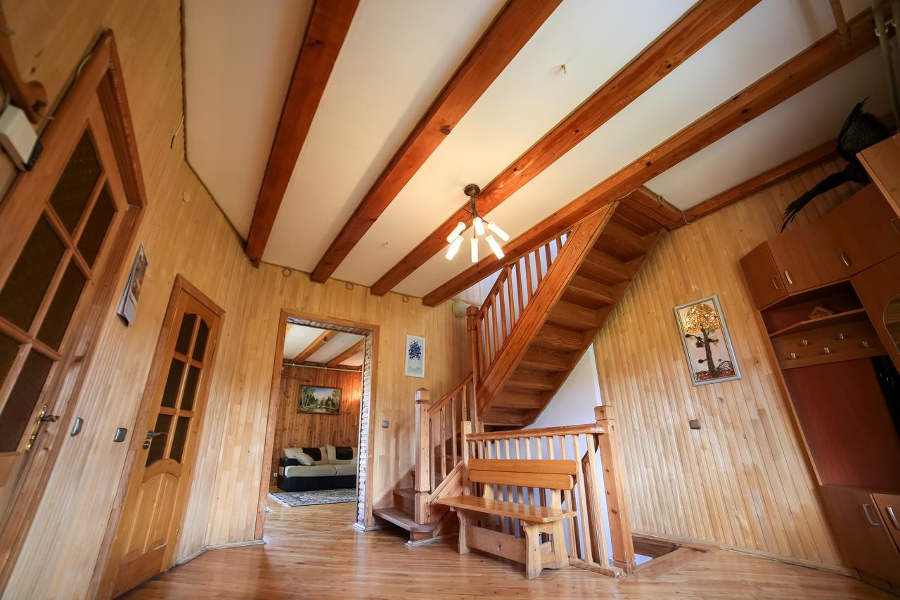Villa Buhiv Skhidnytsia Ngoại thất bức ảnh